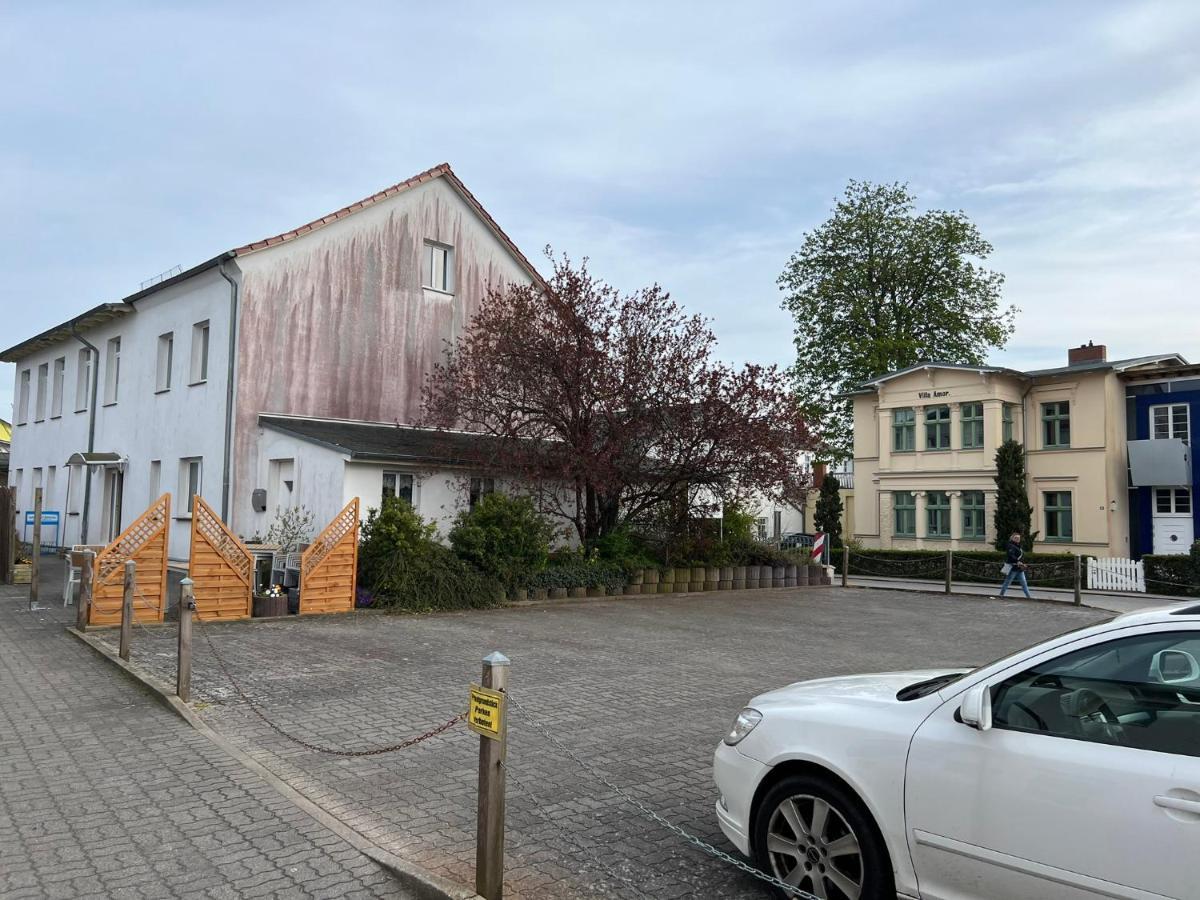 Ferienwohnungen Hennig Heringsdorf  Exterior photo